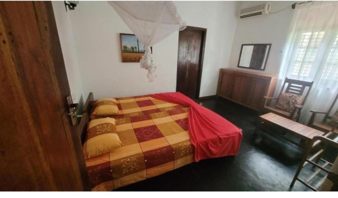 Villa Sea Sprays Hikkaduwa Luaran gambar