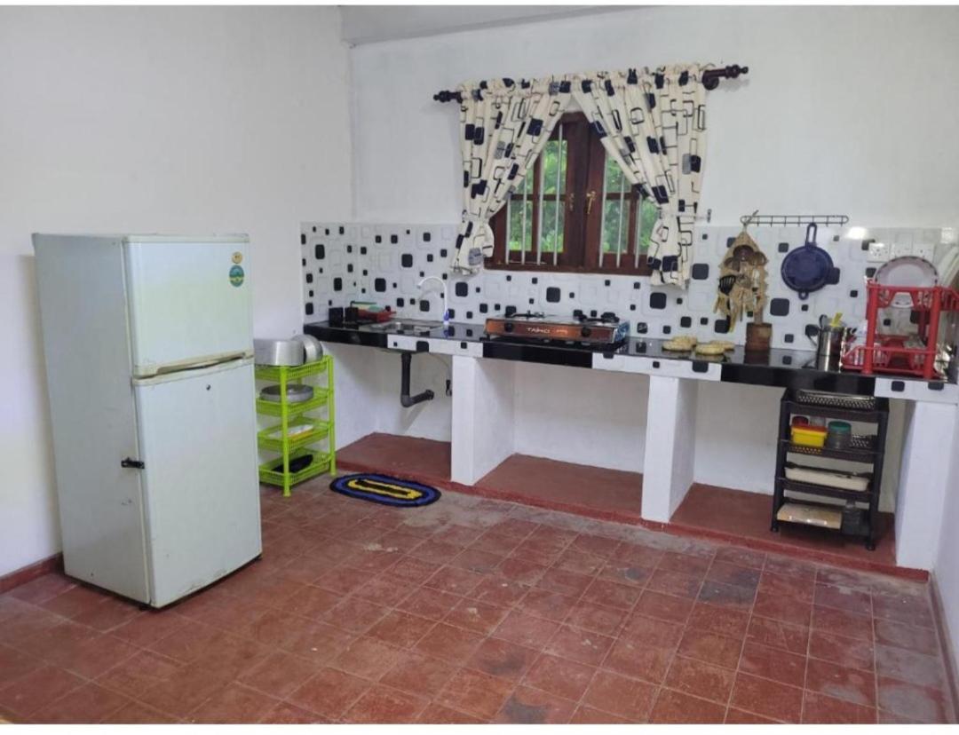 Villa Sea Sprays Hikkaduwa Luaran gambar