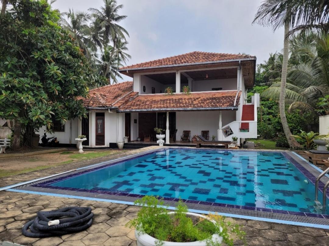 Villa Sea Sprays Hikkaduwa Luaran gambar