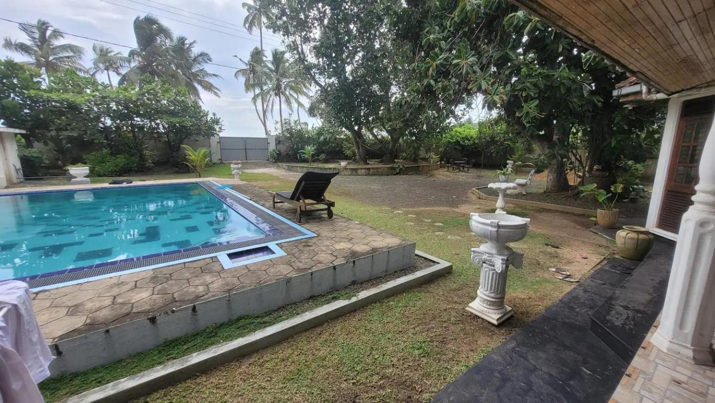 Villa Sea Sprays Hikkaduwa Luaran gambar