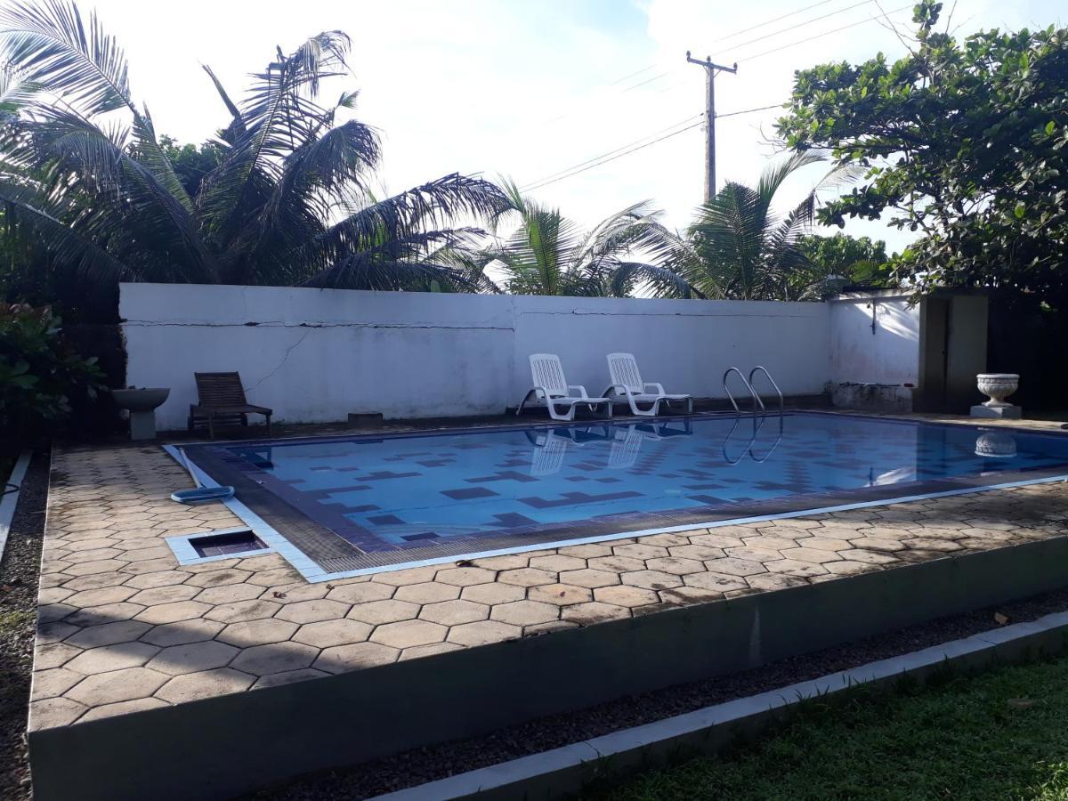 Villa Sea Sprays Hikkaduwa Luaran gambar